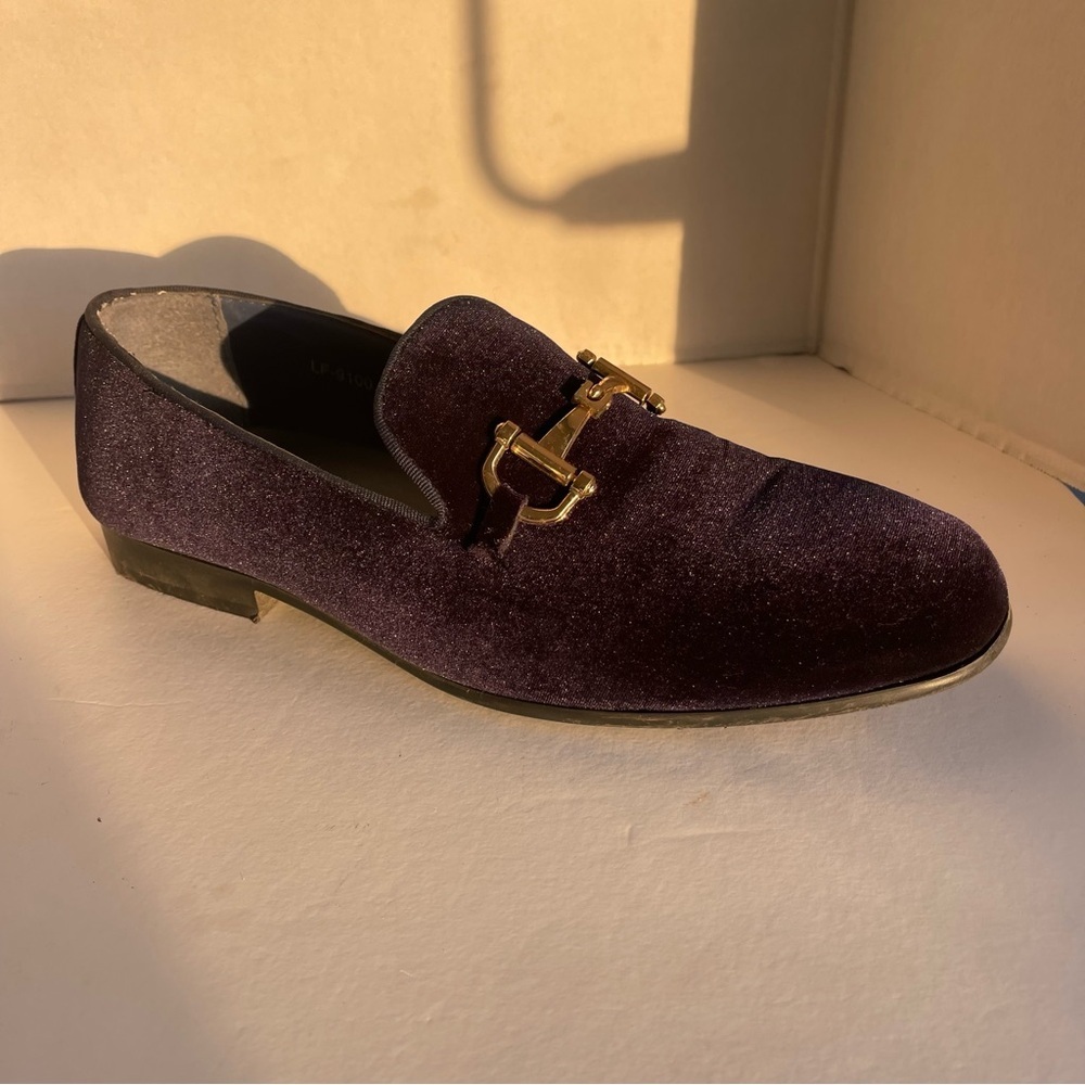 Royal Male Loafers shoes. The Italian style of a male velvet shoe. Size 8 - Picture 1 of 11